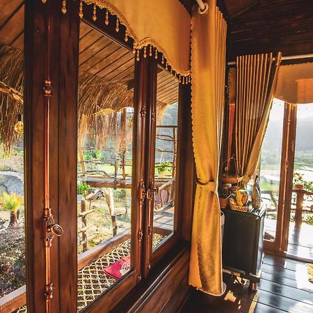 Nha Trong Ban - Homestay Mang Den Kon Von Kla Екстер'єр фото