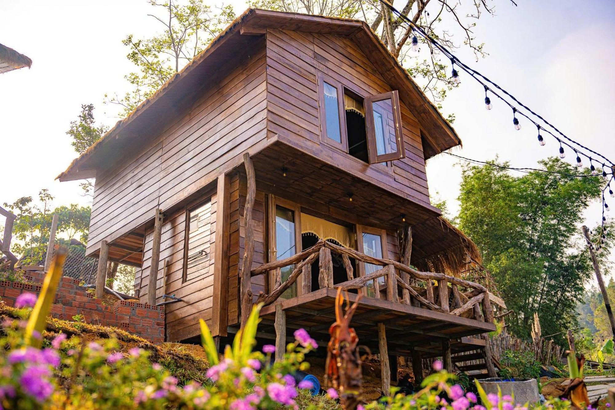 Nha Trong Ban - Homestay Mang Den Kon Von Kla Екстер'єр фото